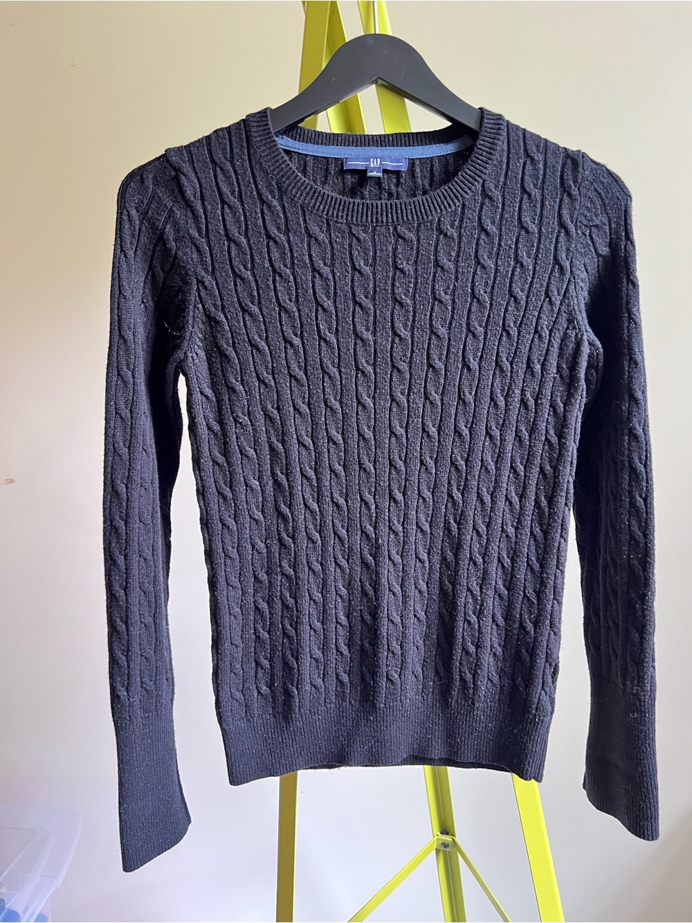 GAP Black Cable Knit Crewneck Sweater - size S 2008 - Picture 3 of 9